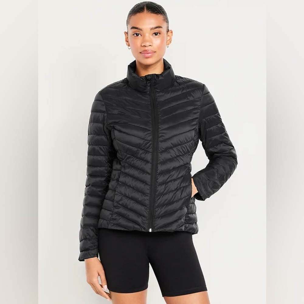 Old Navy Black Water-Resistant Puffer Jacket